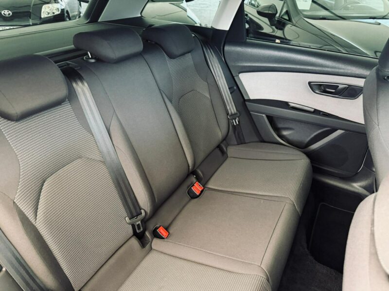Seat Leon 1.6 TDI* 115 KM* AUTOMAT* BIAŁA PERŁA* Zarejestrowany* III (2012-)