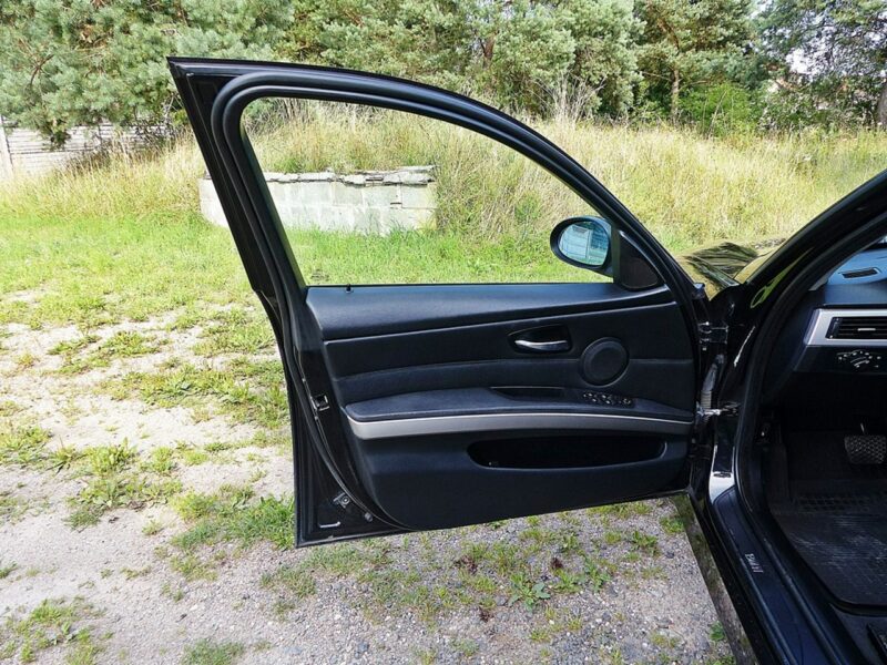 BMW 320 320i*Climatronic*Alu*Navi*Panorama*P.Elektryka*Skóry*2xKoła*Super Stan E90E91E92E93(2005-2012)