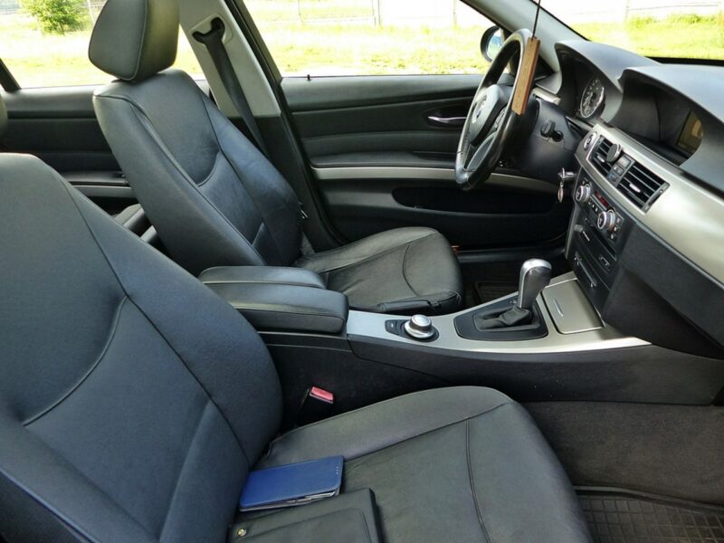 BMW 320 320i*Climatronic*Alu*Navi*Panorama*P.Elektryka*Skóry*2xKoła*Super Stan E90E91E92E93(2005-2012)