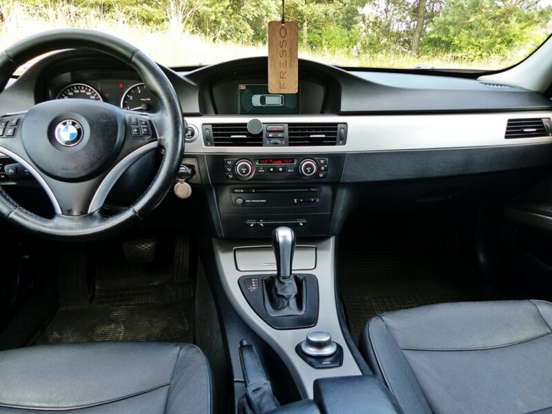 BMW 320 320i*Climatronic*Alu*Navi*Panorama*P.Elektryka*Skóry*2xKoła*Super Stan E90E91E92E93(2005-2012)
