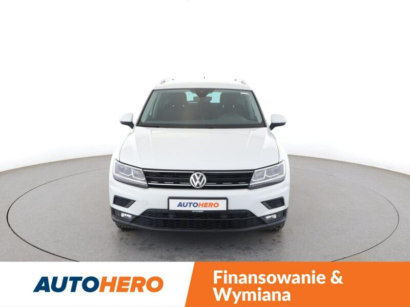 Volkswagen Tiguan navi klima auto kamera i czujniki parkowania II (2016-2024)