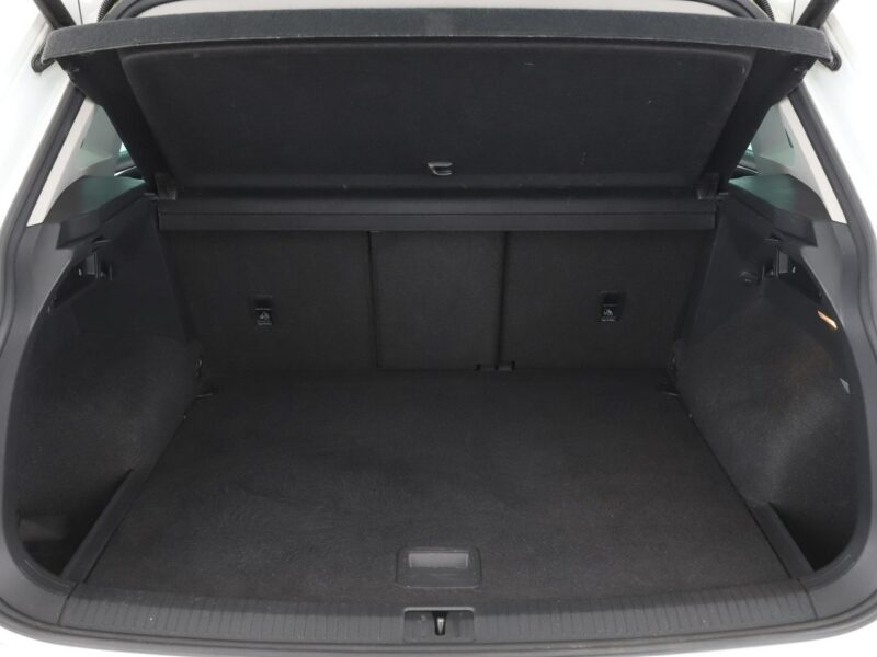 Volkswagen Tiguan navi klima auto kamera i czujniki parkowania II (2016-2024)