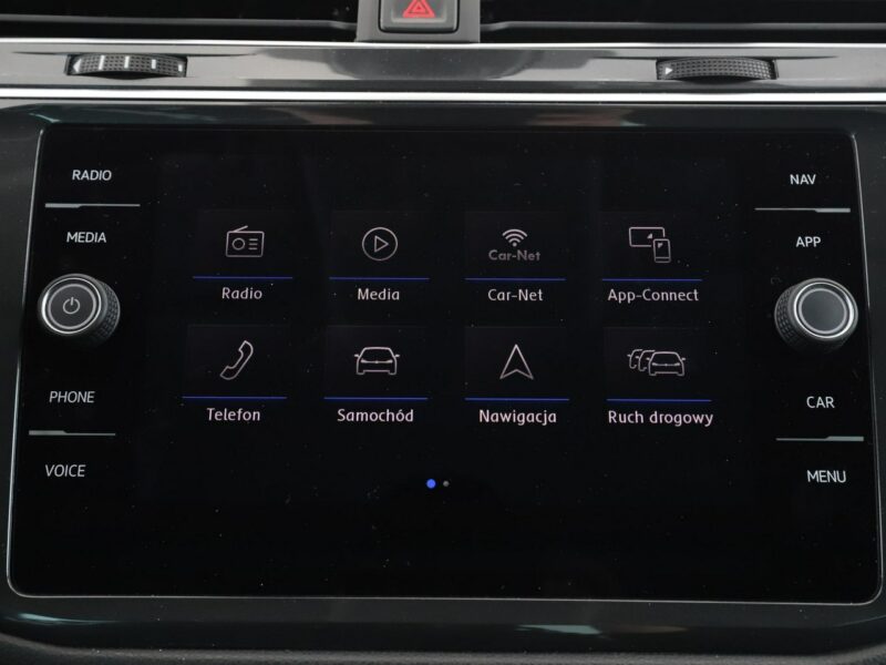 Volkswagen Tiguan navi klima auto kamera i czujniki parkowania II (2016-2024)