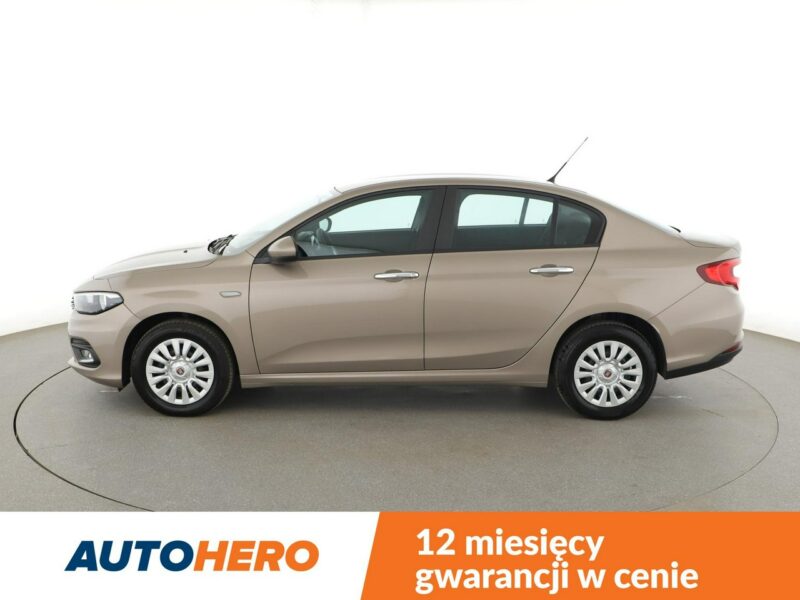 Fiat Tipo niski przebieg tempomat PDC klima USB AUX II (2016-)