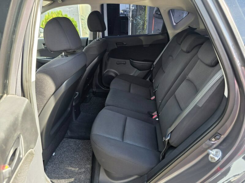 Hyundai i30 1.4 Benzyna 109 KM, Klimatyzacja, Isofix, USB, AUX, Dwa Klucze I (2002-2013)