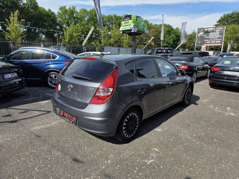 Hyundai i30 1.4 Benzyna 109 KM, Klimatyzacja, Isofix, USB, AUX, Dwa Klucze I (2002-2013)