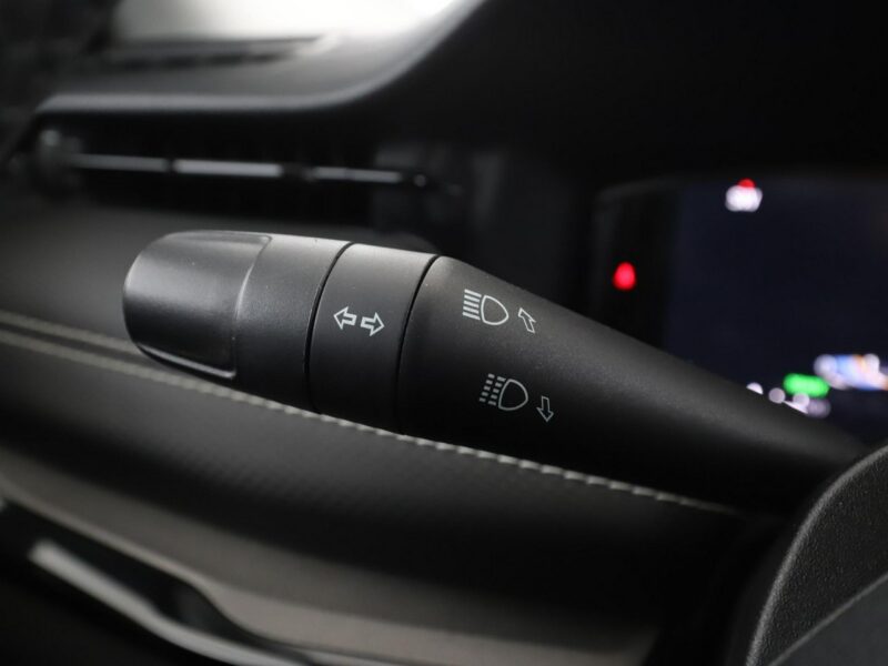 Jeep Compass Night Eagle mHEV automat półskóra PDC tempomat LED II (2016-)