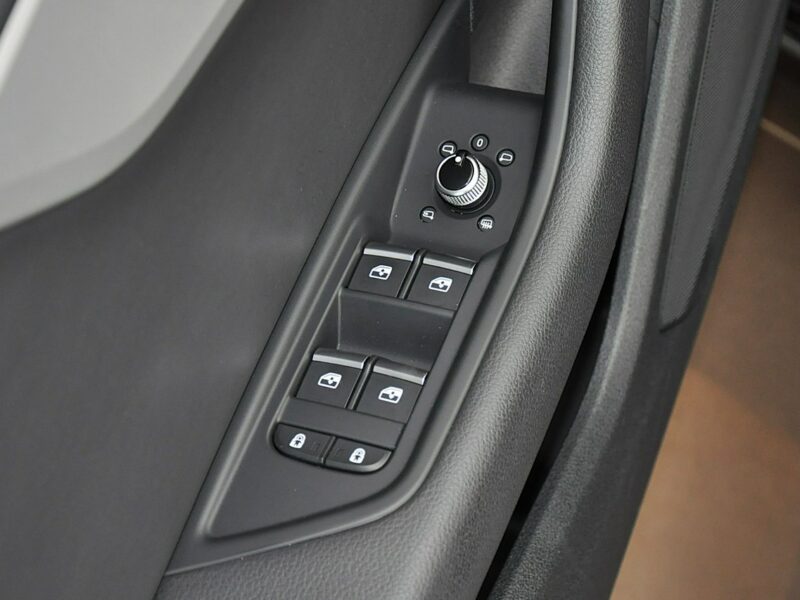 Audi A4 40TFSI Stronic VirtualPlus MatixLed TempomatACC AmbientePlus Kamera B9 (2015-)