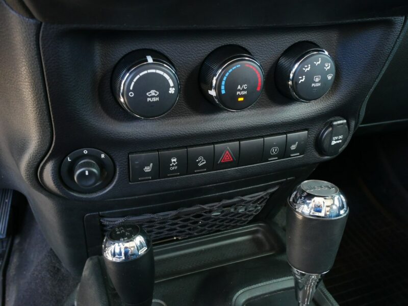 Jeep Wrangler 3.6 V6 Pentastar 284KM Eu6 Unlimited Chief -GAZ LPG -4x4 AWD -Automat III (2006-2018)