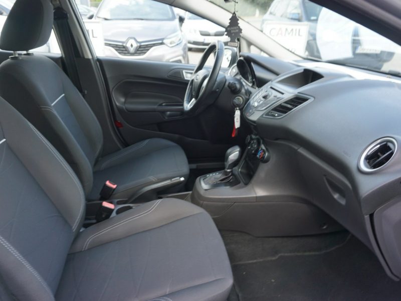 Ford Fiesta z automatyczną skrzynią, z niskim przebiegiem, z roczną gwarancją, Mk7 (2008-)