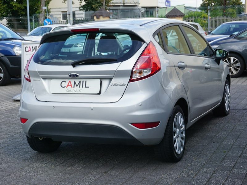 Ford Fiesta z automatyczną skrzynią, z niskim przebiegiem, z roczną gwarancją, Mk7 (2008-)