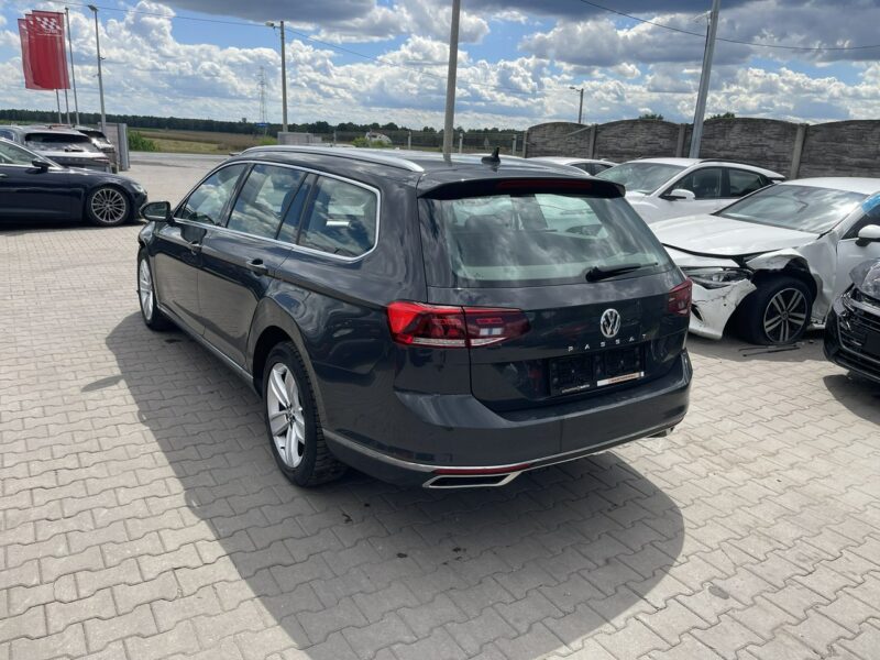 Volkswagen Passat Elegance Podgrzewanie Skóra Tempomat aktywny B8 (2014-2023)