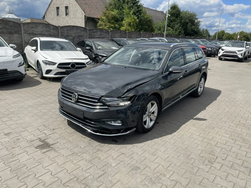 Volkswagen Passat Elegance Podgrzewanie Skóra Tempomat aktywny B8 (2014-2023)