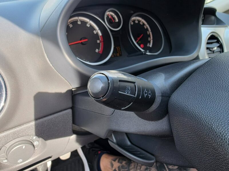 Opel Corsa 1.0 Benzyna 60 KM, Klimatyzacja, Alufelgi, Isofix, Komputer, Tempomat D (2006-2014)