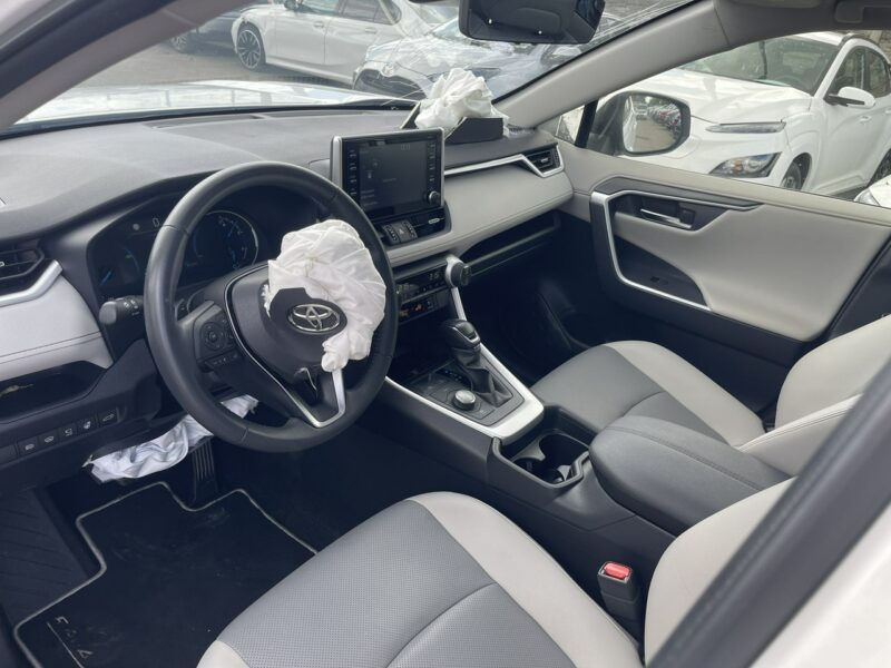 Toyota RAV-4 Automat 4x4 Hybryda Podgrzewanie Kamera Skóra 222KM V (2018)