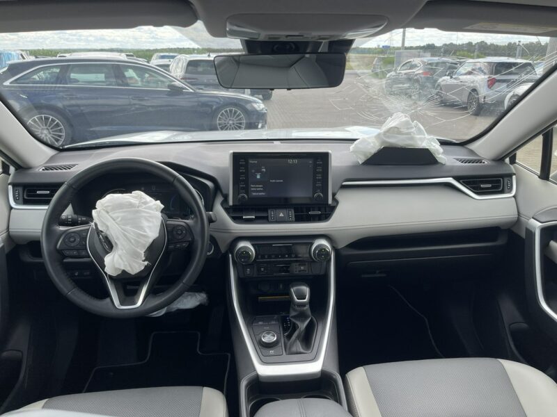 Toyota RAV-4 Automat 4x4 Hybryda Podgrzewanie Kamera Skóra 222KM V (2018)