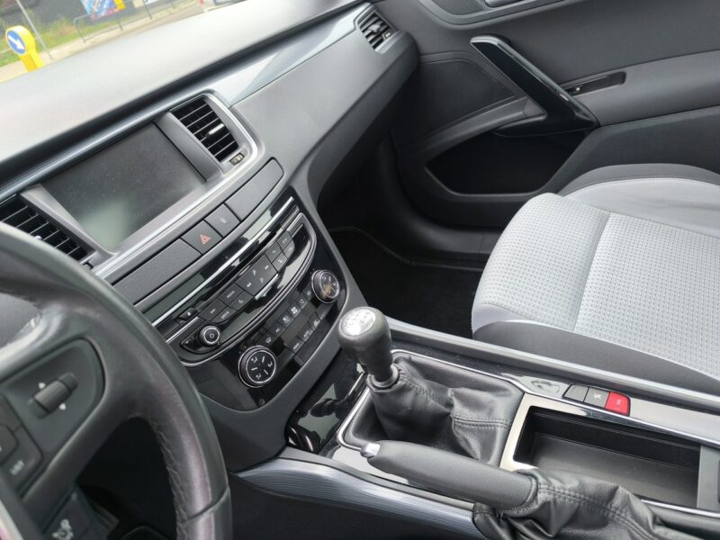 Peugeot 508 1.6 HDi 120KM Klimatronic Navi Panorama I (2010-2018)