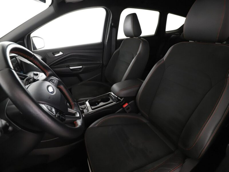 Ford Kuga ST-Line 242KM automat 4x4 Bi-Xenon grzane fotele navi PDC II (2012-)
