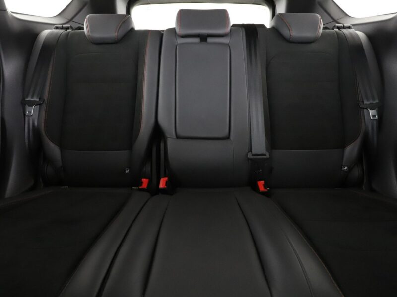 Ford Kuga ST-Line 242KM automat 4x4 Bi-Xenon grzane fotele navi PDC II (2012-)