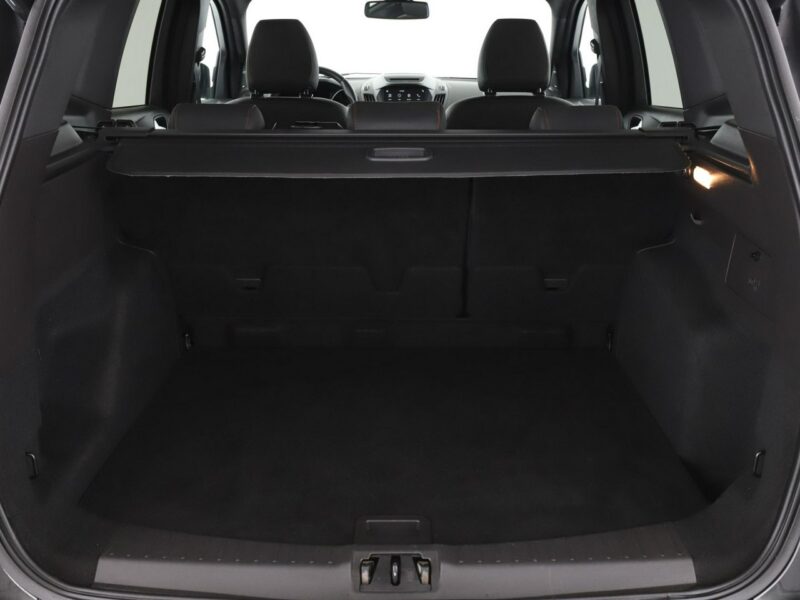 Ford Kuga ST-Line 242KM automat 4x4 Bi-Xenon grzane fotele navi PDC II (2012-)