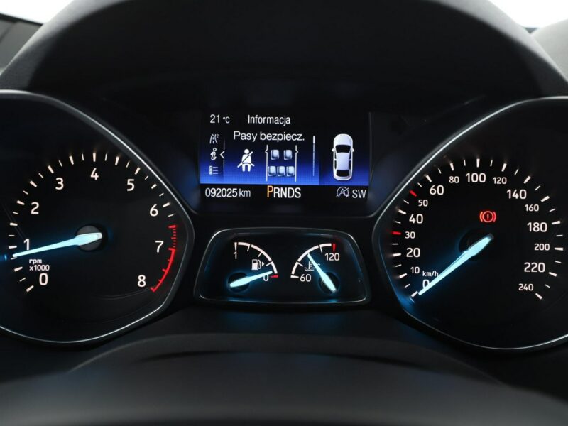 Ford Kuga ST-Line 242KM automat 4x4 Bi-Xenon grzane fotele navi PDC II (2012-)