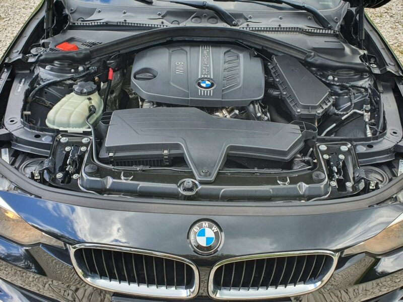 BMW 318 318d 143KM # Duża Navi # Climatronic # PDC # Serwisowana # Super Stan F30/F31 (2012-)