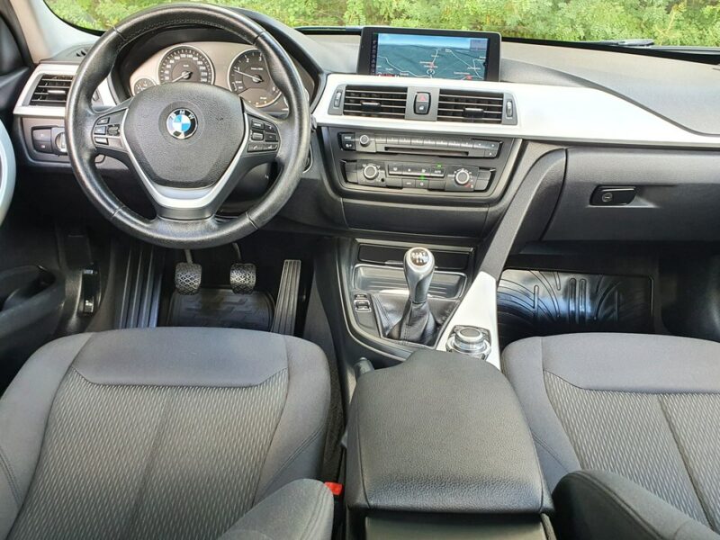 BMW 318 318d 143KM # Duża Navi # Climatronic # PDC # Serwisowana # Super Stan F30/F31 (2012-)