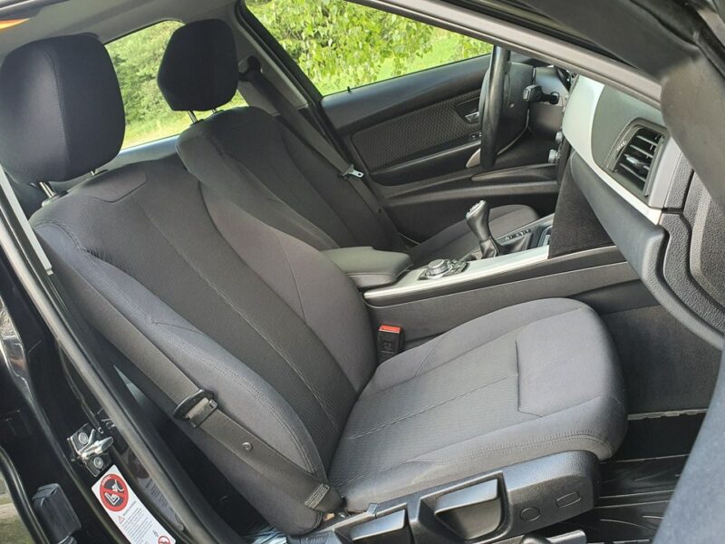 BMW 318 318d 143KM # Duża Navi # Climatronic # PDC # Serwisowana # Super Stan F30/F31 (2012-)