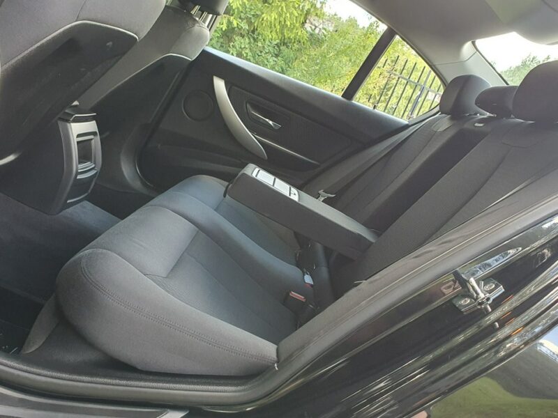 BMW 318 318d 143KM # Duża Navi # Climatronic # PDC # Serwisowana # Super Stan F30/F31 (2012-)