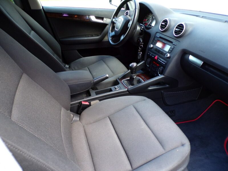 Audi A3 Klimatronic / 5 Drzwi / 1.4 / 125KM 8P (2003-2012)