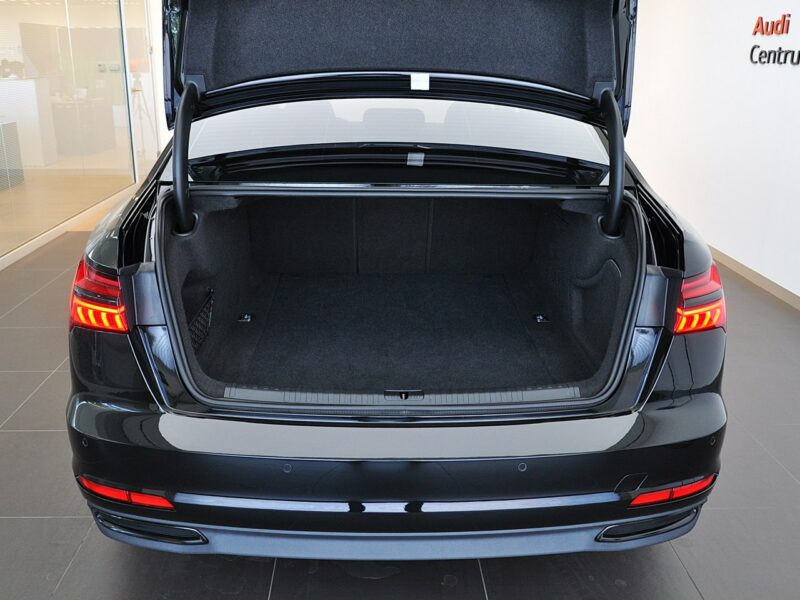 Audi A6 40TDI Stronic MatrixLed Panorama TempomatACC Kamera Nav C8 (2018-)