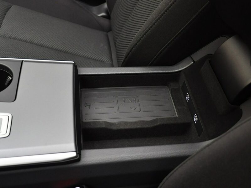 Audi A6 40TDI Stronic MatrixLed Panorama TempomatACC Kamera Nav C8 (2018-)