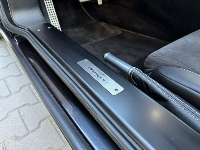 Aston Martin V8 Vantage 4.7 V8. LE Coupe. Bezwypadkowy. Stan Kolekcjonerski. Salon Polska.