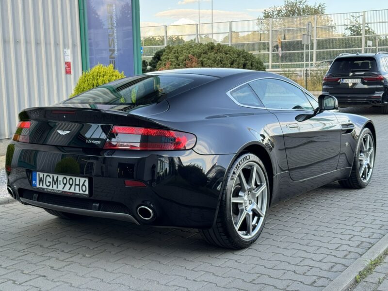 Aston Martin V8 Vantage 4.7 V8. LE Coupe. Bezwypadkowy. Stan Kolekcjonerski. Salon Polska.