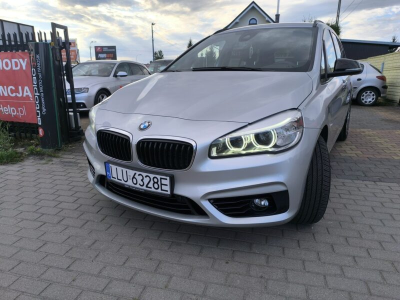 BMW 220 2.0i 198KM Sport Mpakiet F46
