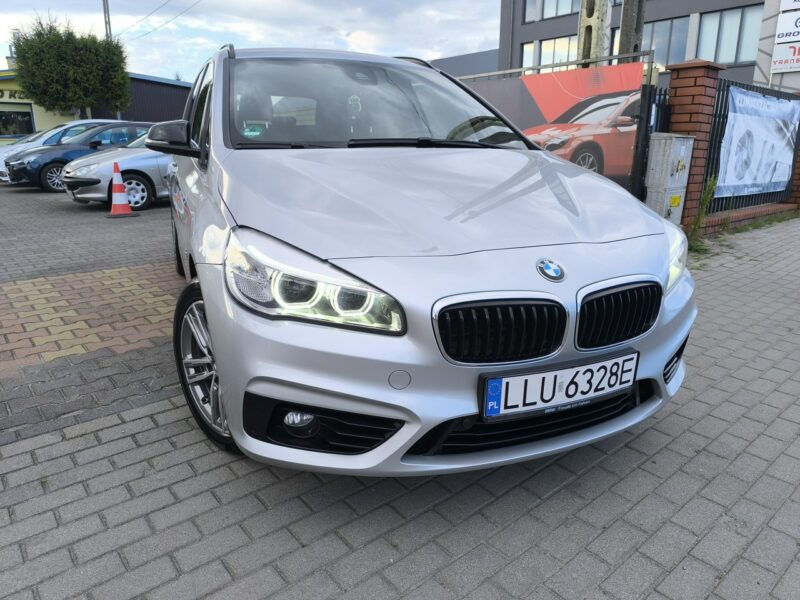 BMW 220 2.0i 198KM Sport Mpakiet F46