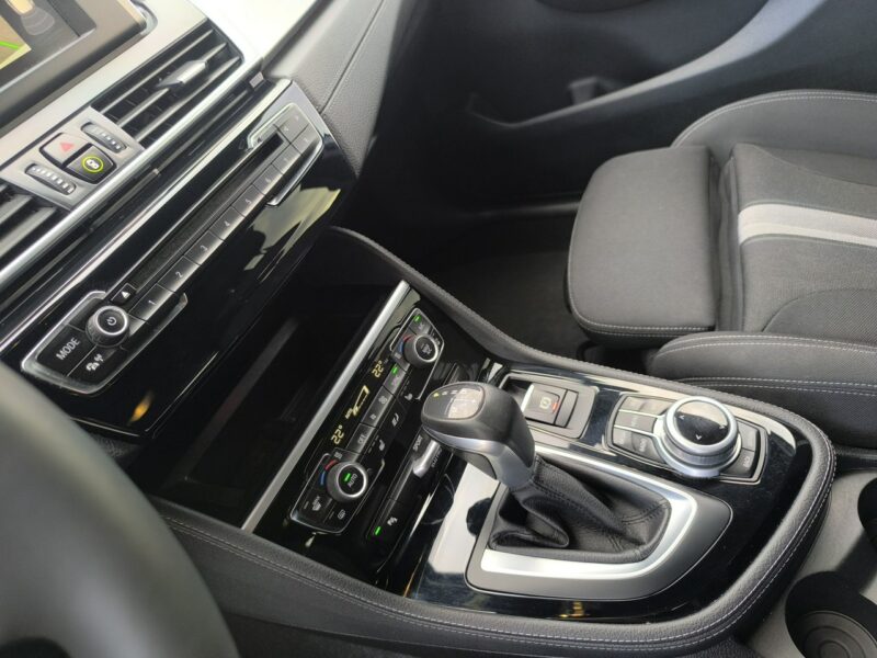 BMW 220 2.0i 198KM Sport Mpakiet F46