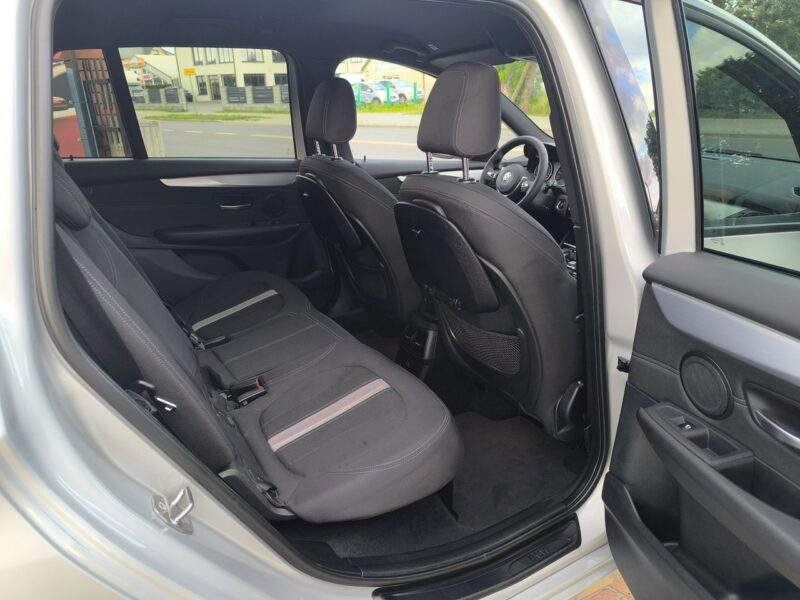 BMW 220 2.0i 198KM Sport Mpakiet F46