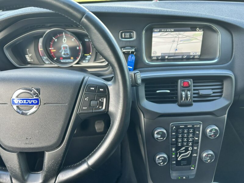 Volvo V40 Super stan II (2012-)