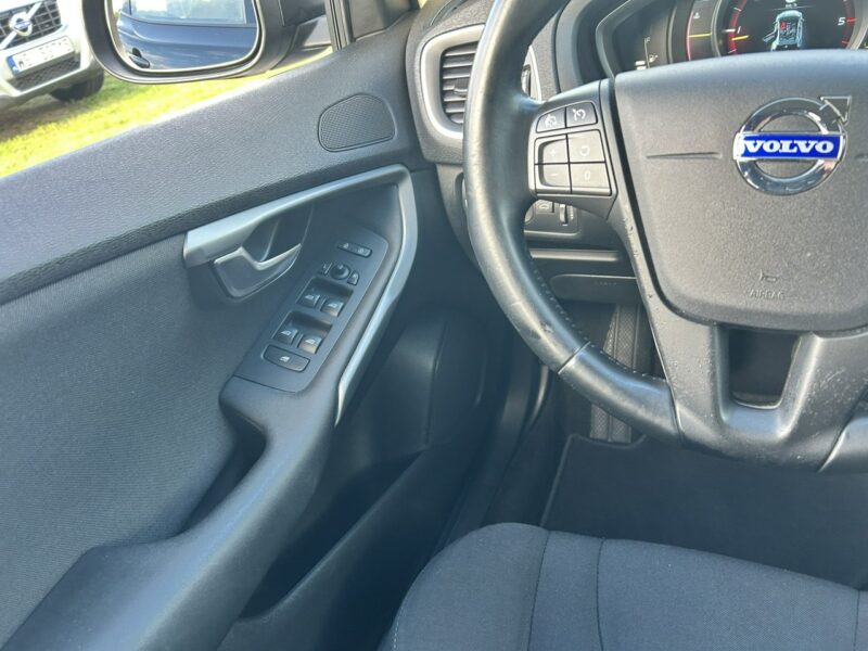 Volvo V40 Super stan II (2012-)