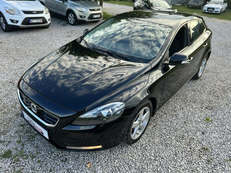 Volvo V40 Super stan II (2012-)