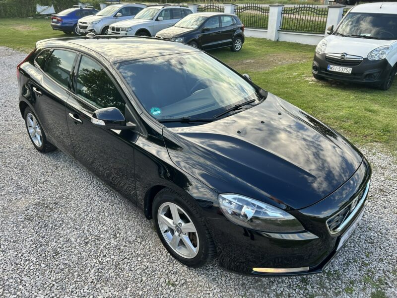 Volvo V40 Super stan II (2012-)