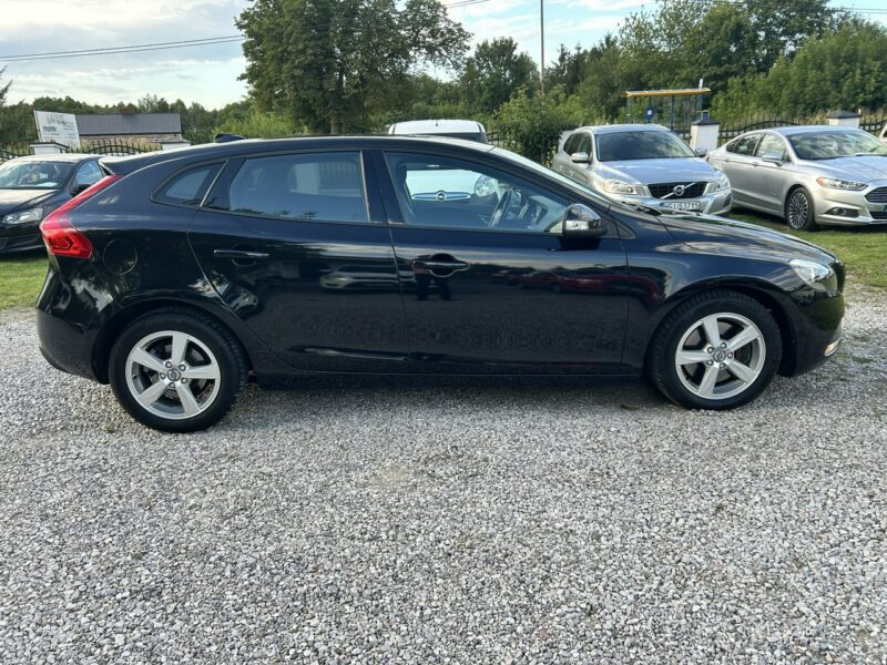 Volvo V40 Super stan II (2012-)