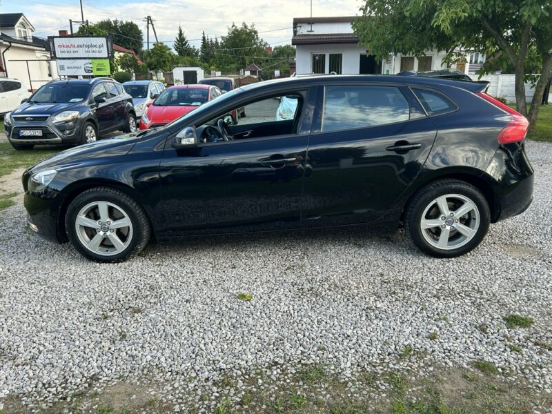 Volvo V40 Super stan II (2012-)