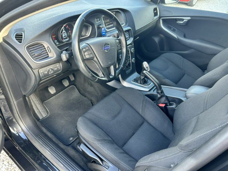 Volvo V40 Super stan II (2012-)