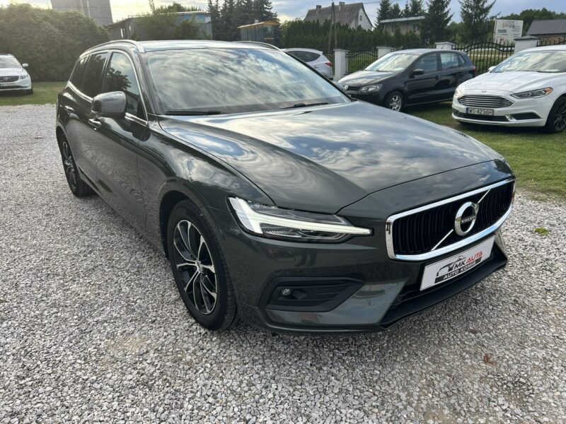 Volvo V60 Super stan Benzyna + Hybryda II (2018-)