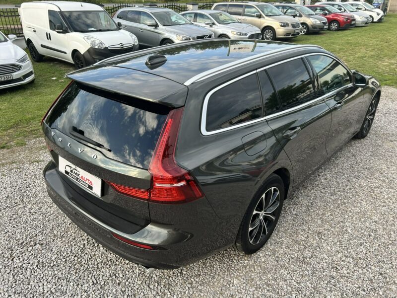 Volvo V60 Super stan Benzyna + Hybryda II (2018-)