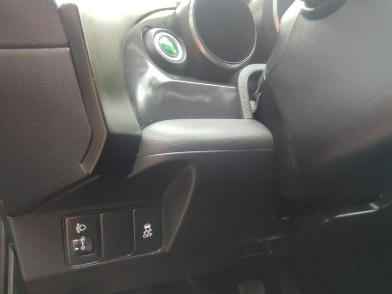 Honda Civic I właściciel zadbana ekonomiczny F. 23% Gwarancja IX (2011-)