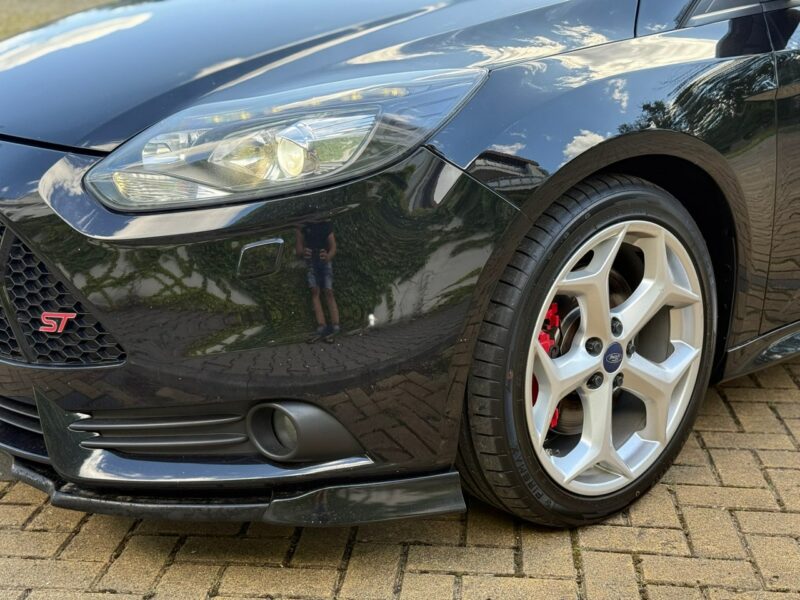 Ford Focus ST 250 Recaro Mk3 (2010-2018)