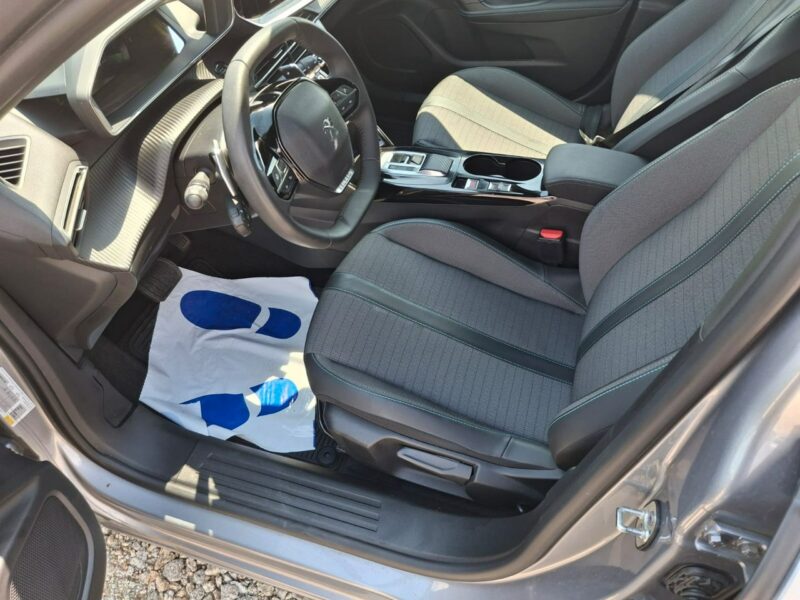 Peugeot 2008 II (2019-)